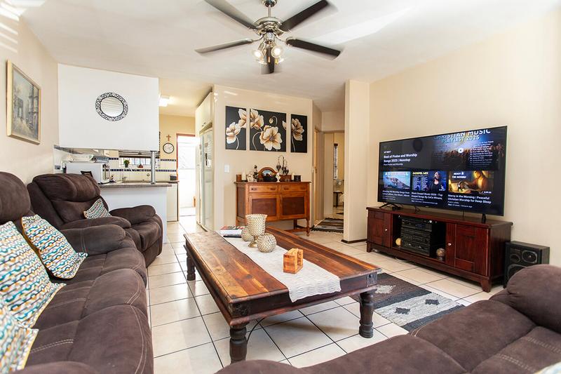 2 Bedroom Property for Sale in Ferndale Western Cape